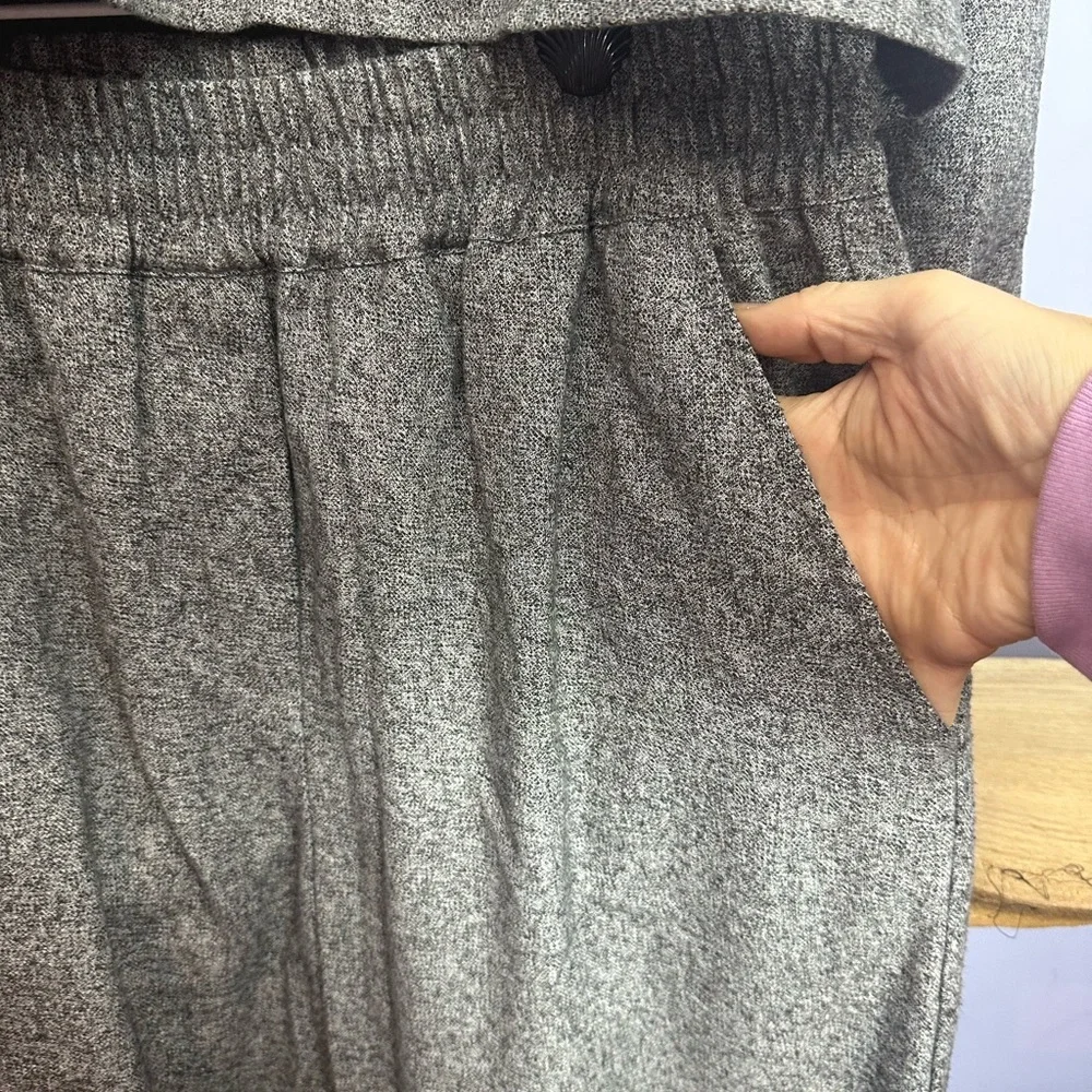 Zara Gray Women's Jogger Set - Picture 7 of 12